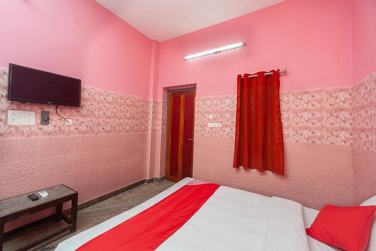 Oyo 24053 Auro Gp Guest House Auroville Buitenkant foto